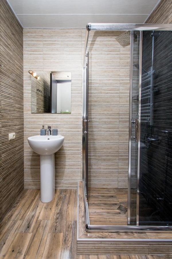 Hb Apartments Mari Brose Tbilisi Bagian luar foto