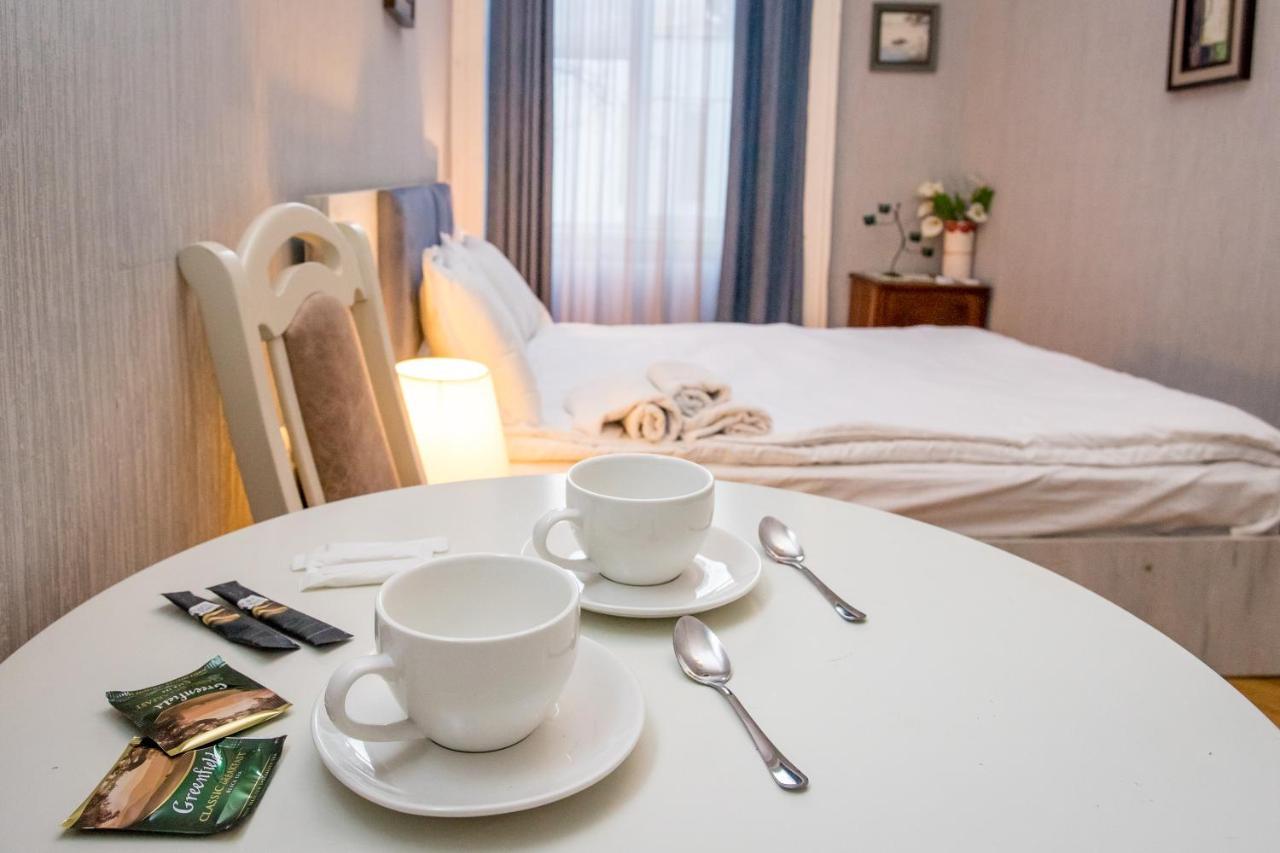 Hb Apartments Mari Brose Tbilisi Bagian luar foto