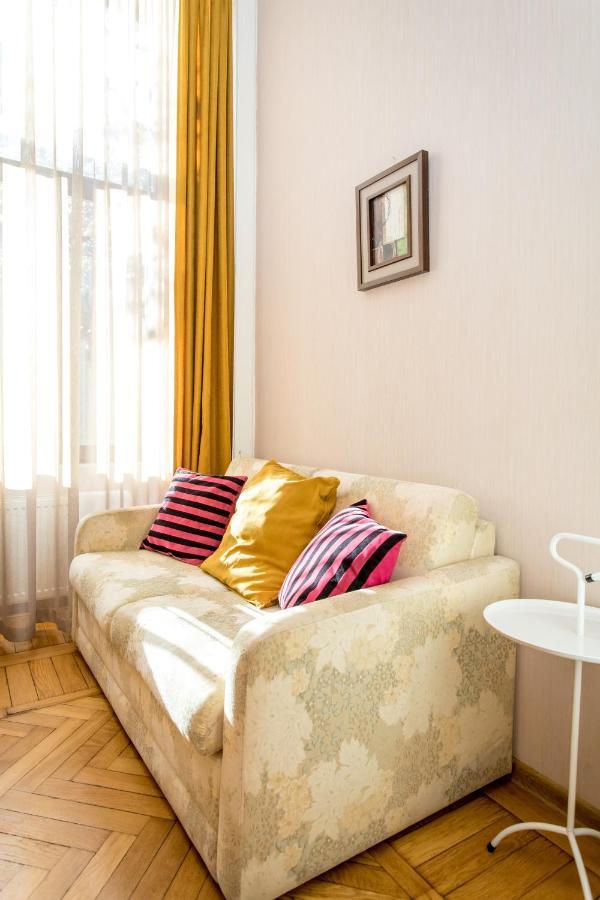 Hb Apartments Mari Brose Tbilisi Bagian luar foto